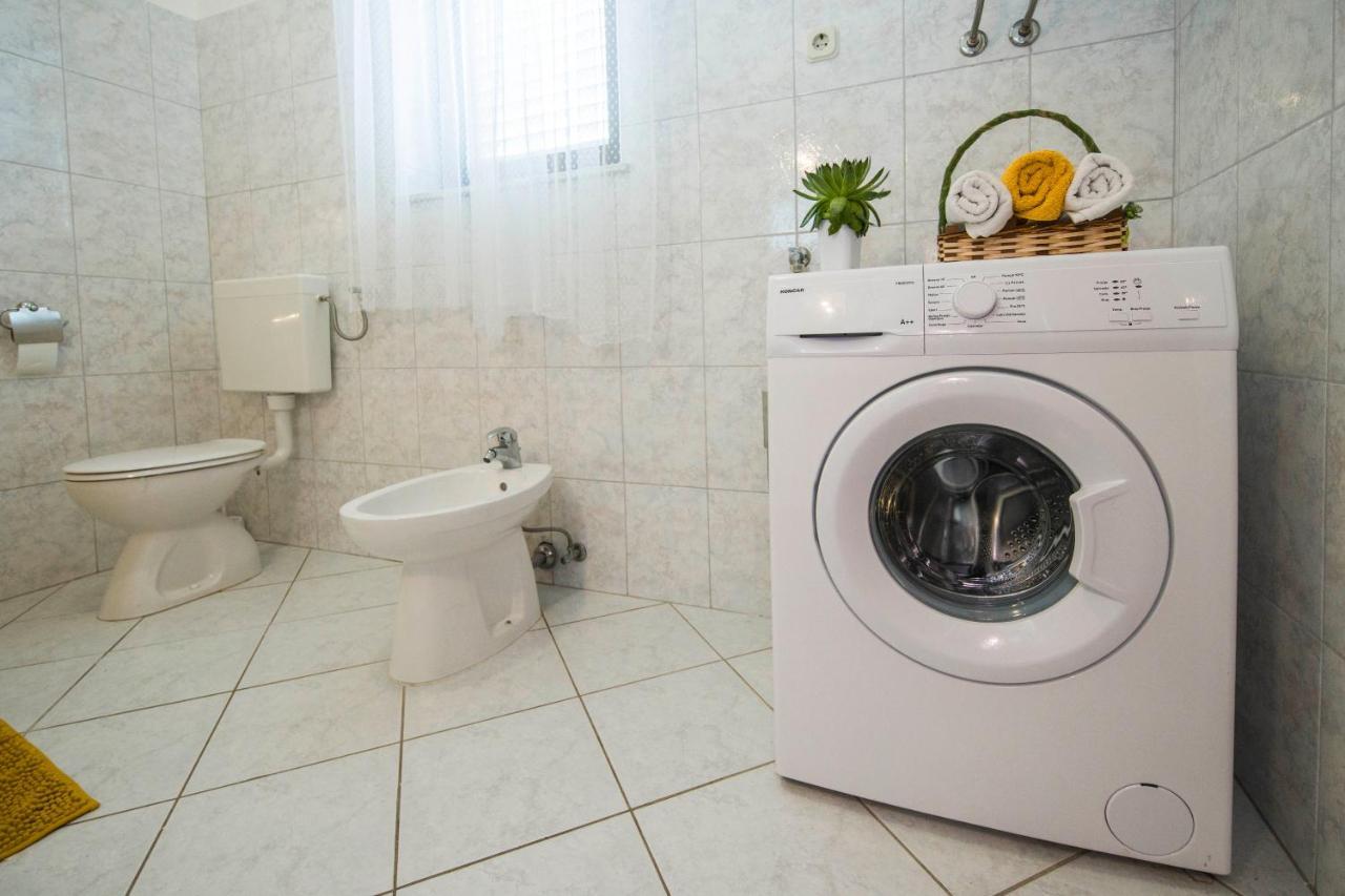 3 Bedroom Apartment Antonio Kaštela Exteriér fotografie